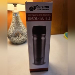 Flying gourd 16 ounce stainless travel tea infuser.